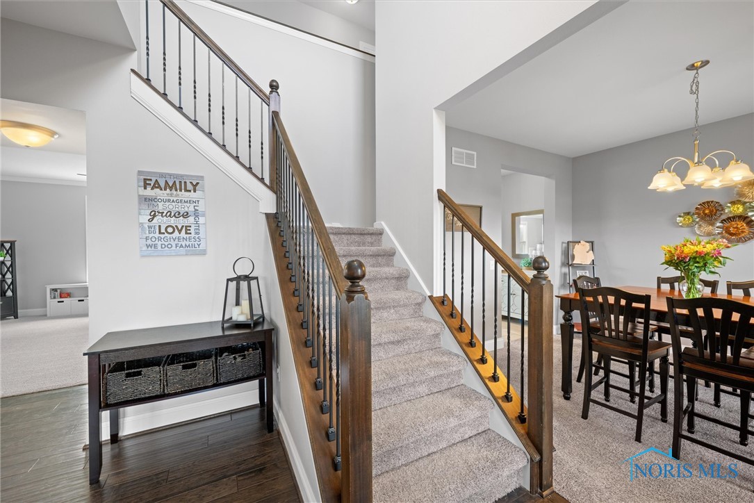 5550 Barred Owl Drive, Sylvania, Ohio image 8
