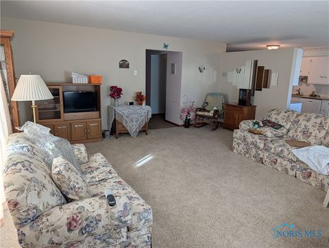 Tiny photo for 1526 Sunrise Boulevard, Fremont, OH 43420 (MLS # 6136697)