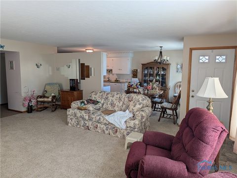 Tiny photo for 1526 Sunrise Boulevard, Fremont, OH 43420 (MLS # 6136697)