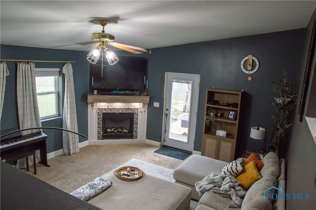 2427 Oregon Road, Northwood, Ohio image 31