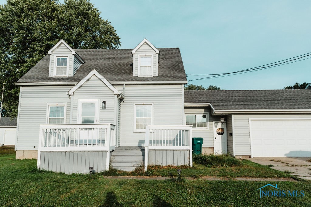 2427 Oregon Road, Northwood, Ohio image 1