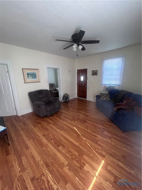 Tiny photo for 2751 Lagrange Street, Toledo, OH 43608 (MLS # 6136767)
