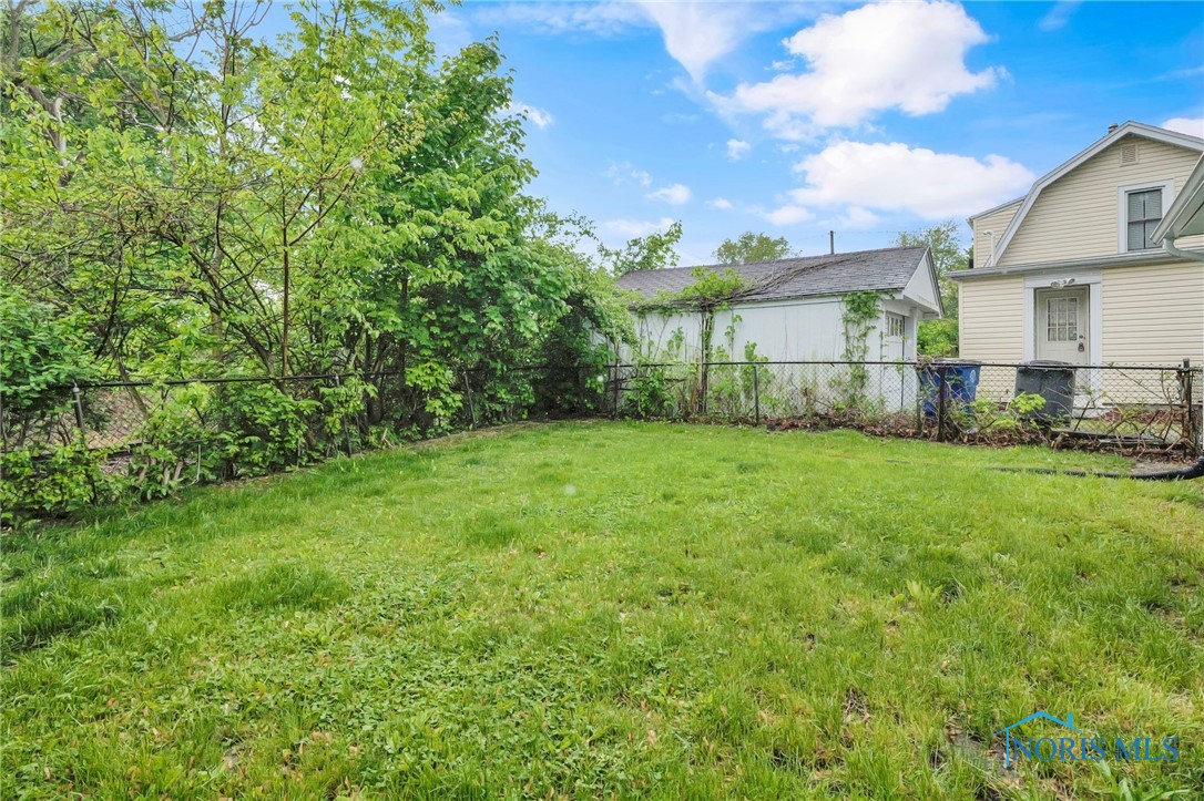 340 W 3rd Street, Perrysburg, Ohio image 4
