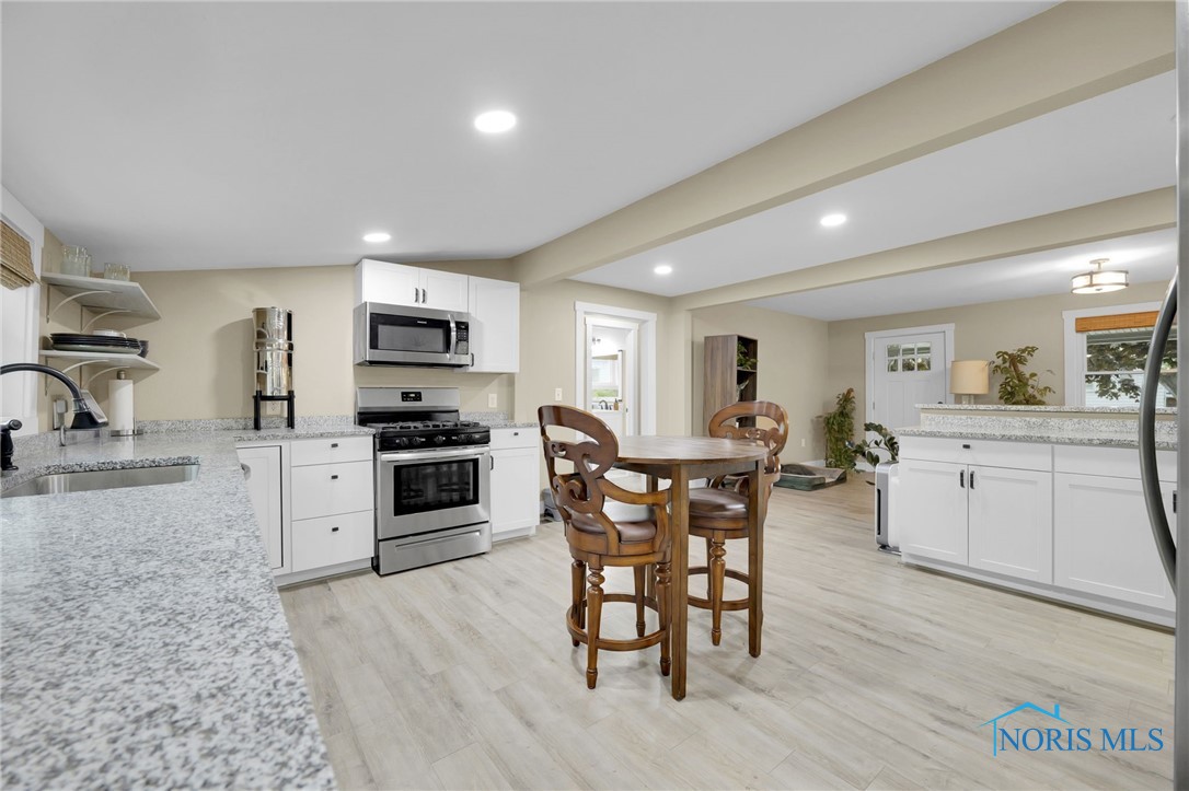 340 W 3rd Street, Perrysburg, Ohio image 8