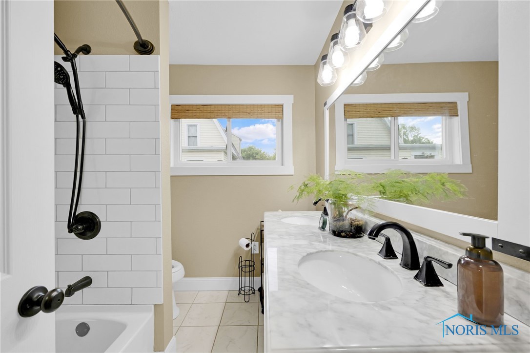 340 W 3rd Street, Perrysburg, Ohio image 18