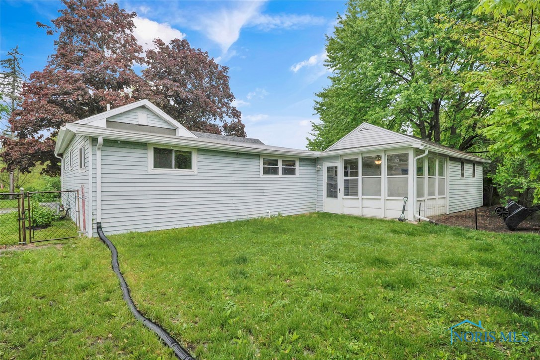 340 W 3rd Street, Perrysburg, Ohio image 3