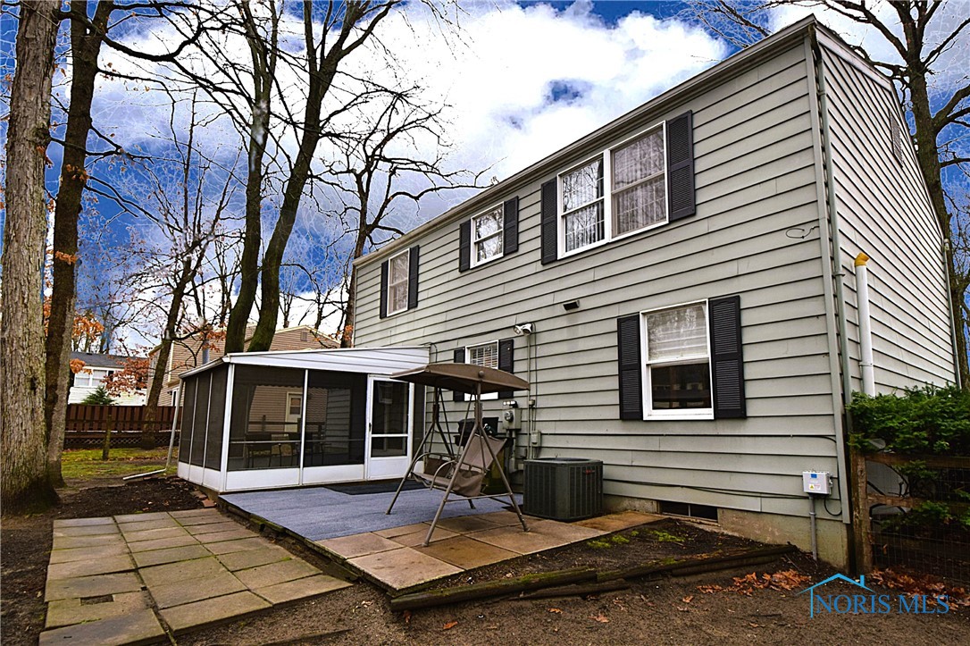 4538 Sheringham Ln Ln, Sylvania, Ohio image 3