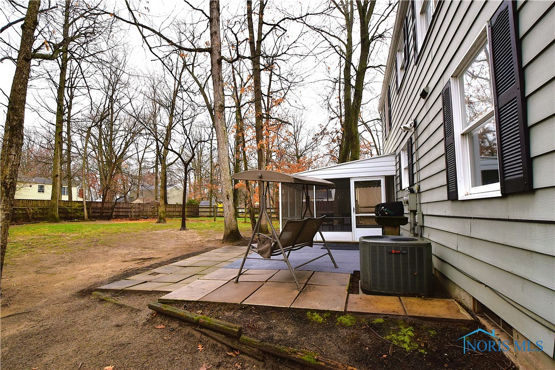 4538 Sheringham Ln Ln, Sylvania, Ohio image 4