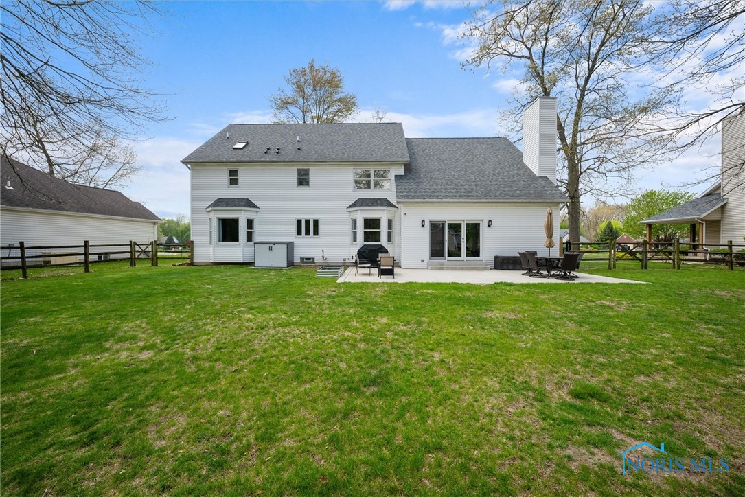1135 Pimlico Park, Holland, Ohio image 50