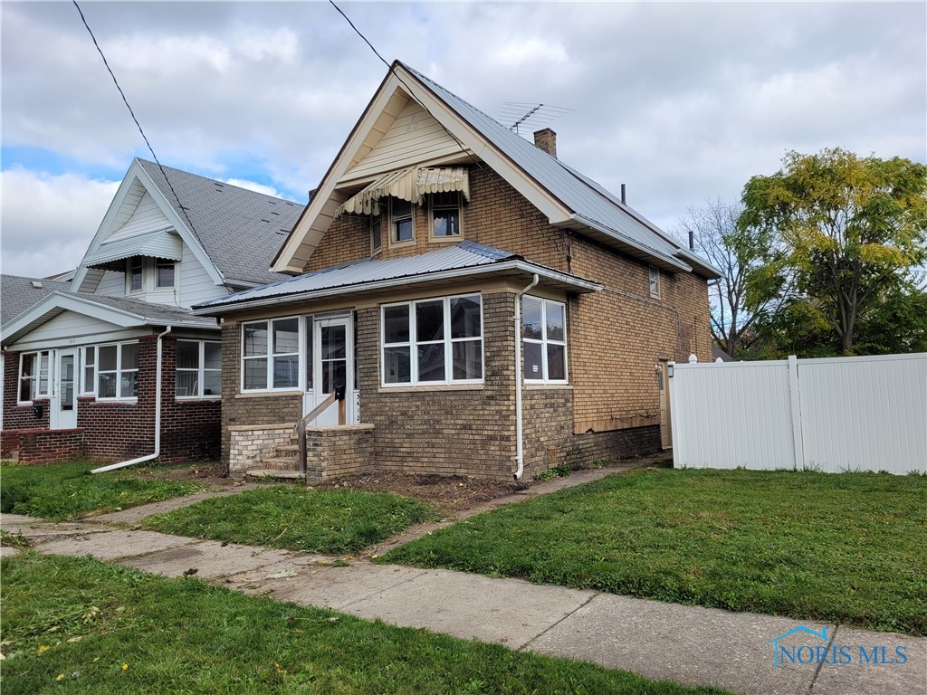 3412 Maple Street, Toledo, Ohio image 1