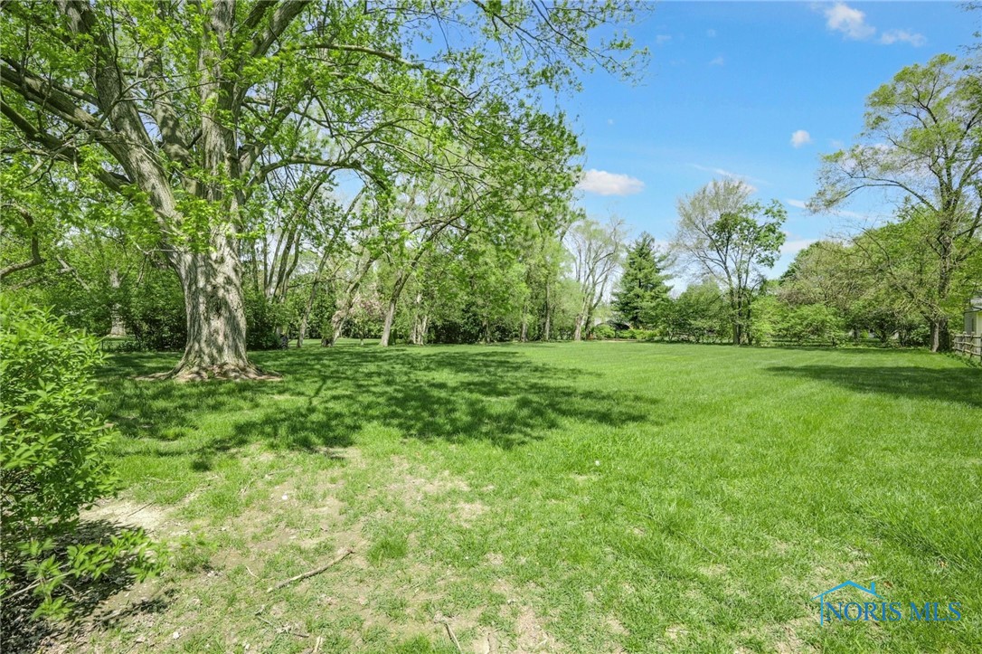 817 Locust Street, Perrysburg, Ohio image 31