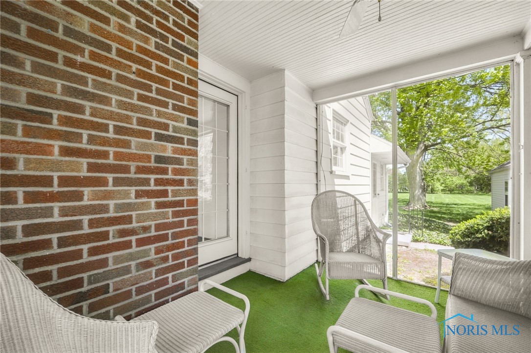 817 Locust Street, Perrysburg, Ohio image 26