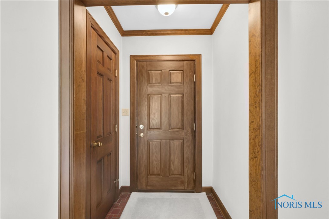 817 Locust Street, Perrysburg, Ohio image 4