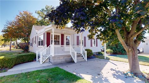 Tiny photo for 500 S Patterson Street, Gibsonburg, OH 43431 (MLS # 6136744)