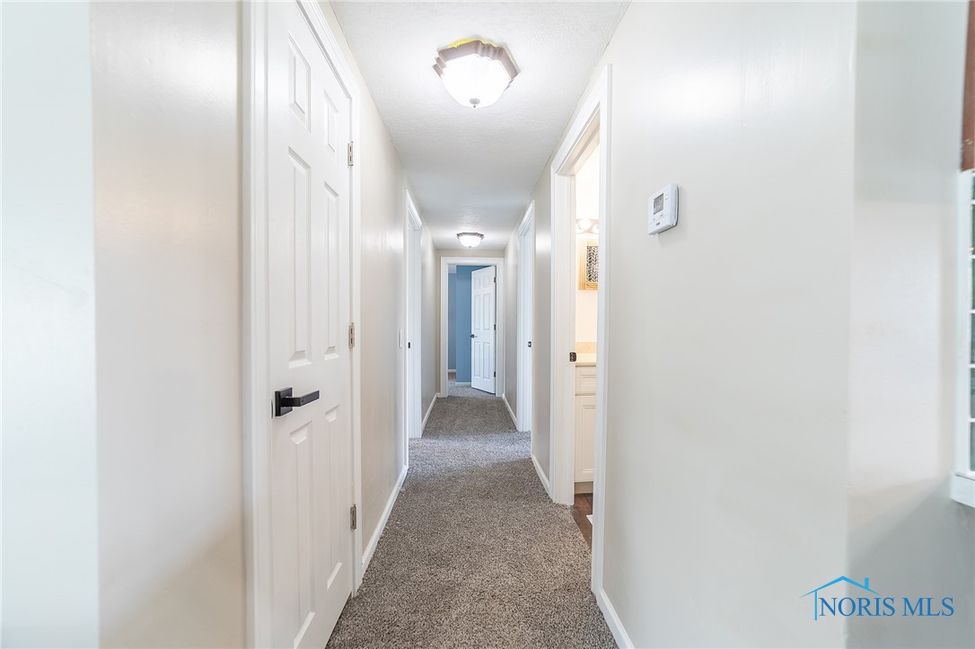 1303 Chateau Circle #60, Findlay, Ohio image 27