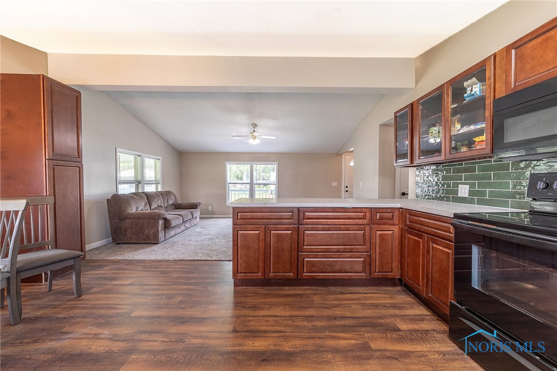 1303 Chateau Circle #60, Findlay, Ohio image 17