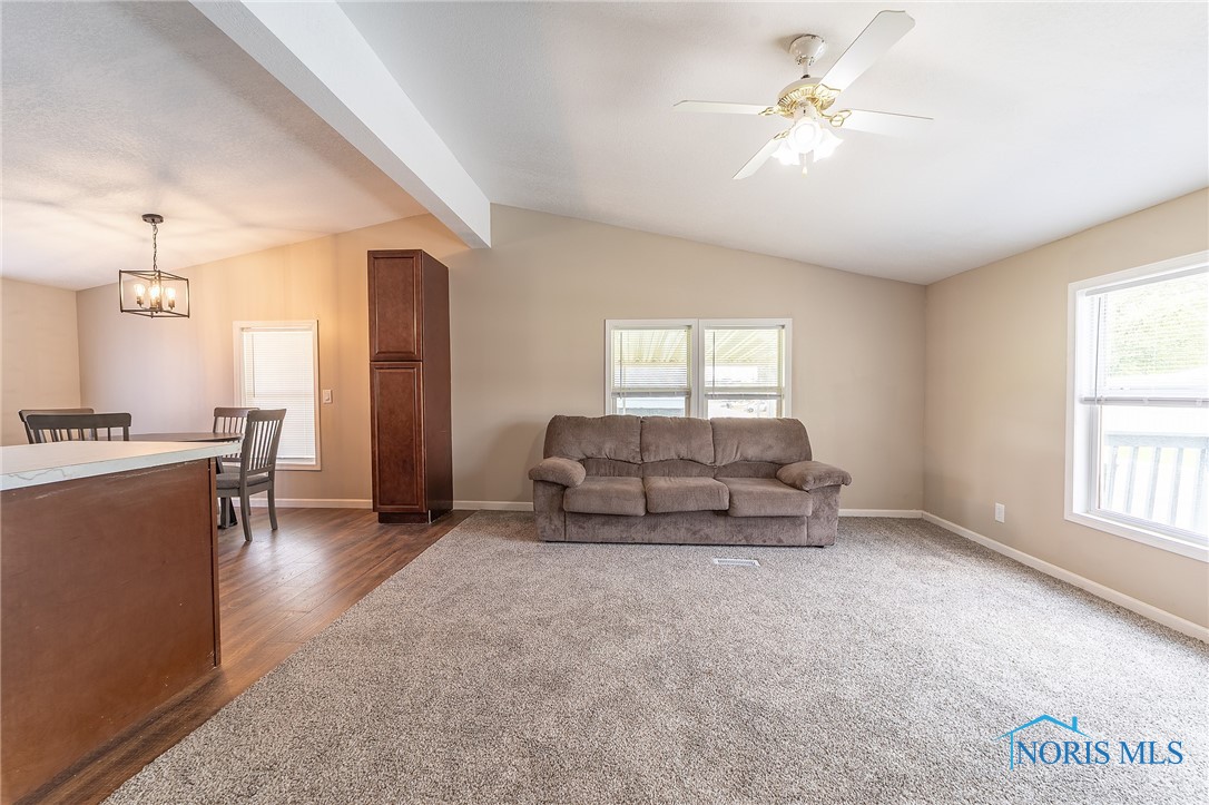 1303 Chateau Circle #60, Findlay, Ohio image 10