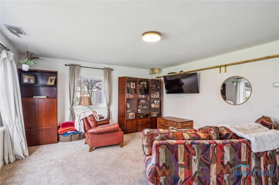 901 Crystal Avenue, Findlay, Ohio image 7