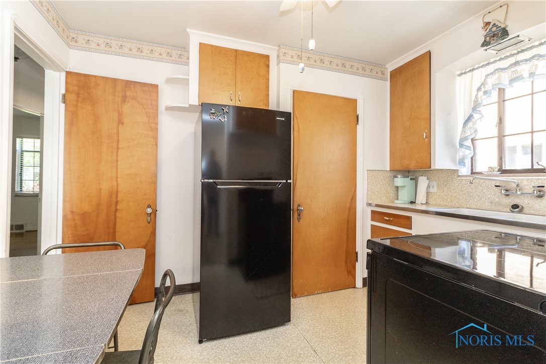 2619 Letchworth Parkway, Toledo, Ohio image 16