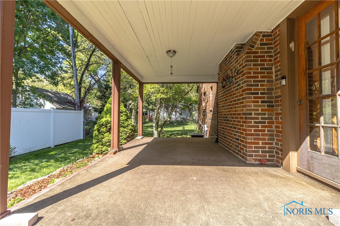 2619 Letchworth Parkway, Toledo, Ohio image 4