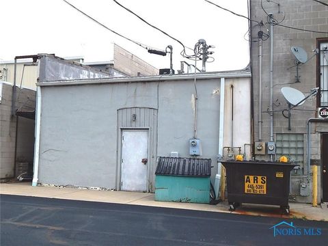 Tiny photo for 125 N Fulton Street, Wauseon, OH 43567 (MLS # 6132284)
