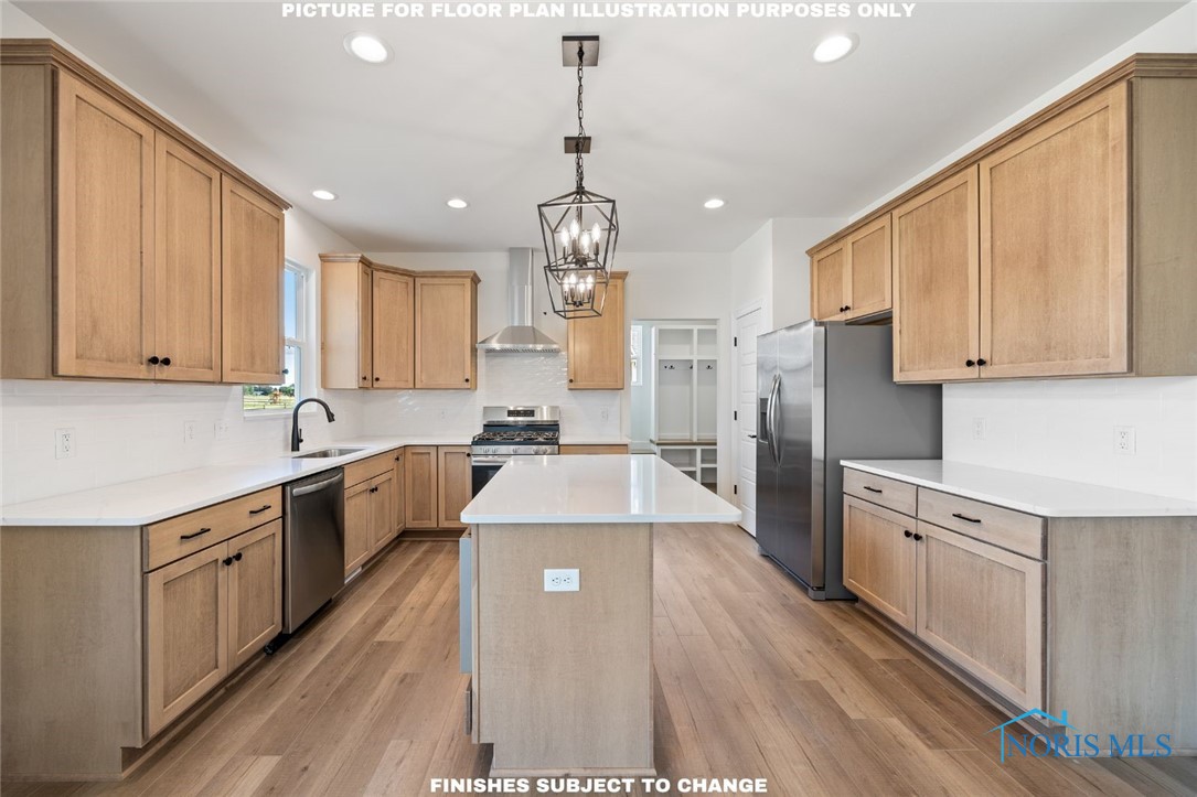 2702 Cross Ridge