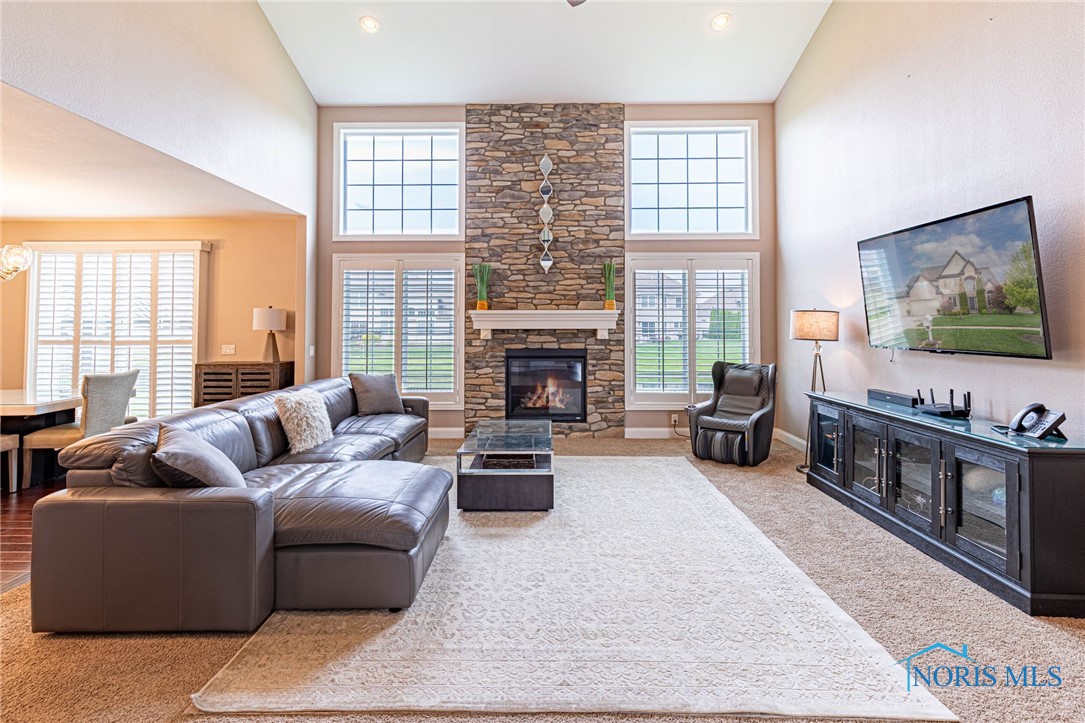 5749 Anchor Hills Drive, Sylvania, Ohio image 13