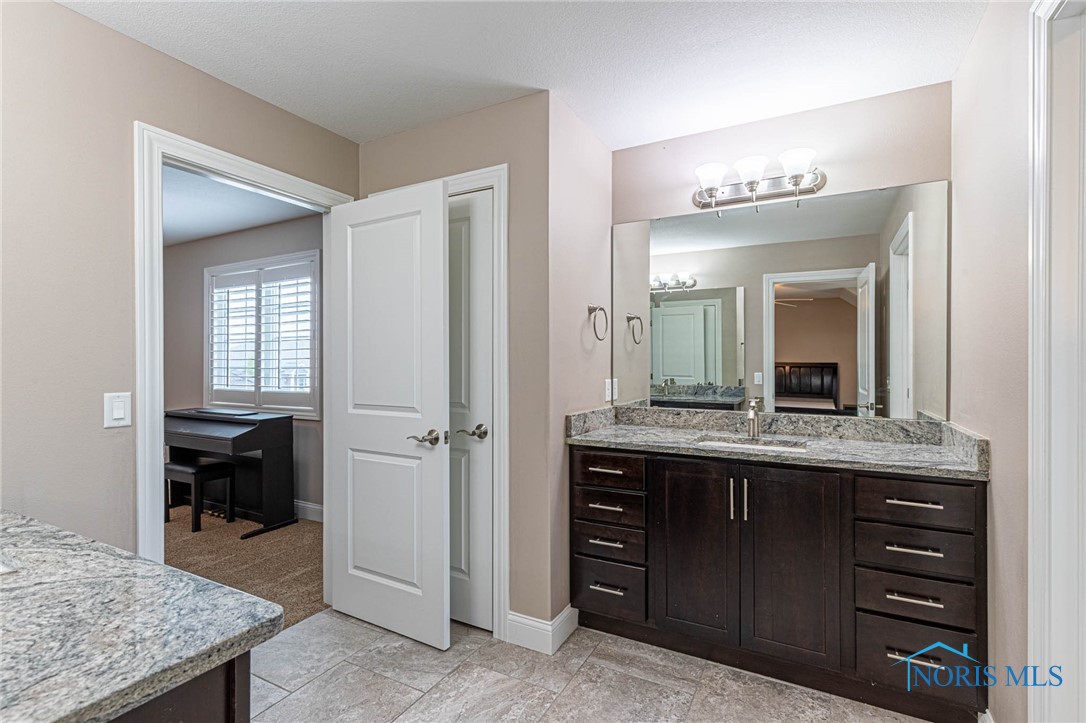5749 Anchor Hills Drive, Sylvania, Ohio image 34