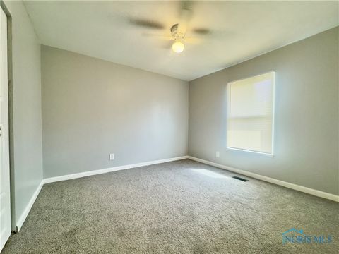 Tiny photo for 3511 N Erie Street, Toledo, OH 43611 (MLS # 6136382)
