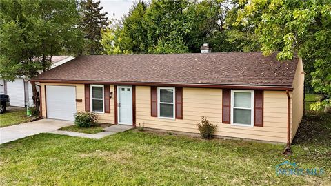 Photo of 3511 N Erie Street, Toledo, OH 43611 (MLS # 6136382)