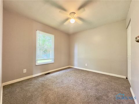 Tiny photo for 3511 N Erie Street, Toledo, OH 43611 (MLS # 6136382)
