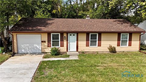 Tiny photo for 3511 N Erie Street, Toledo, OH 43611 (MLS # 6136382)
