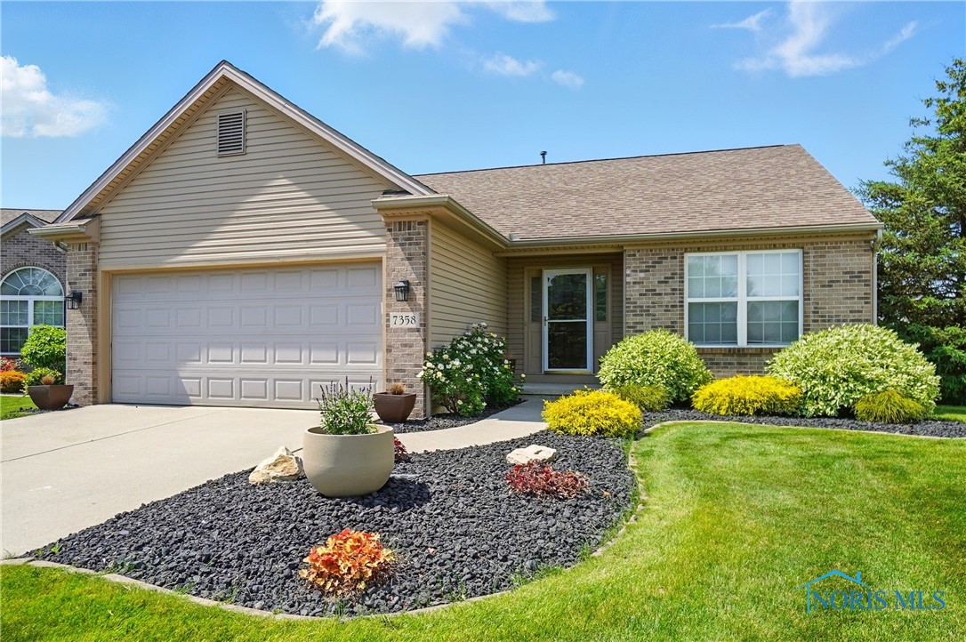7358 Manatee Court, Maumee, Ohio image 1