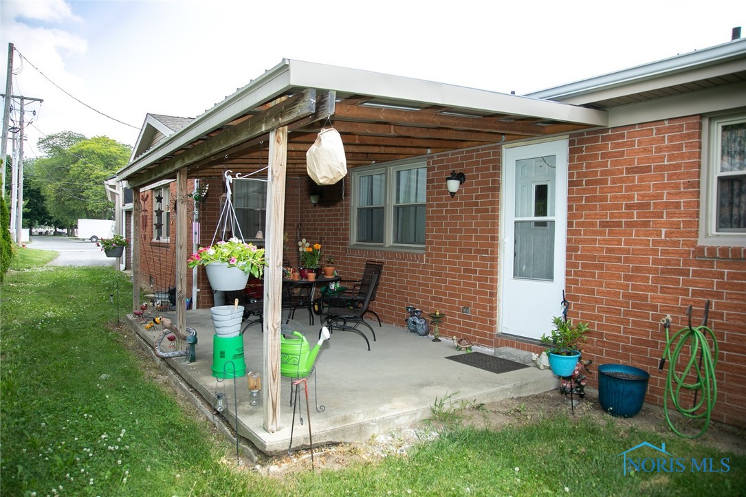 1121 W Main Cross Street, Findlay, Ohio image 21