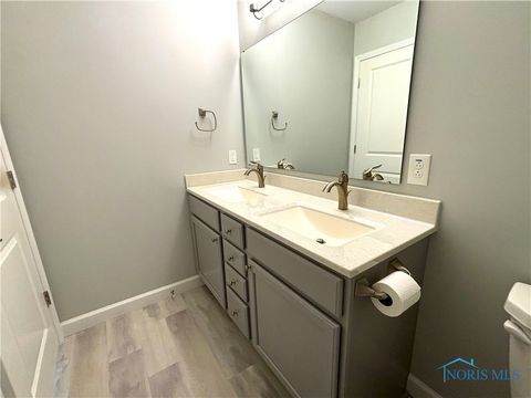 Tiny photo for 913 Tomahawk Lane, Bowling Green, OH 43402 (MLS # 6136926)