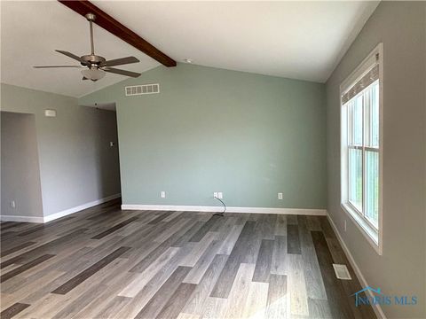 Tiny photo for 913 Tomahawk Lane, Bowling Green, OH 43402 (MLS # 6136926)
