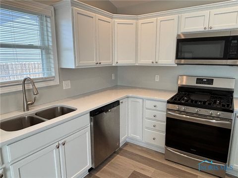 Tiny photo for 913 Tomahawk Lane, Bowling Green, OH 43402 (MLS # 6136926)