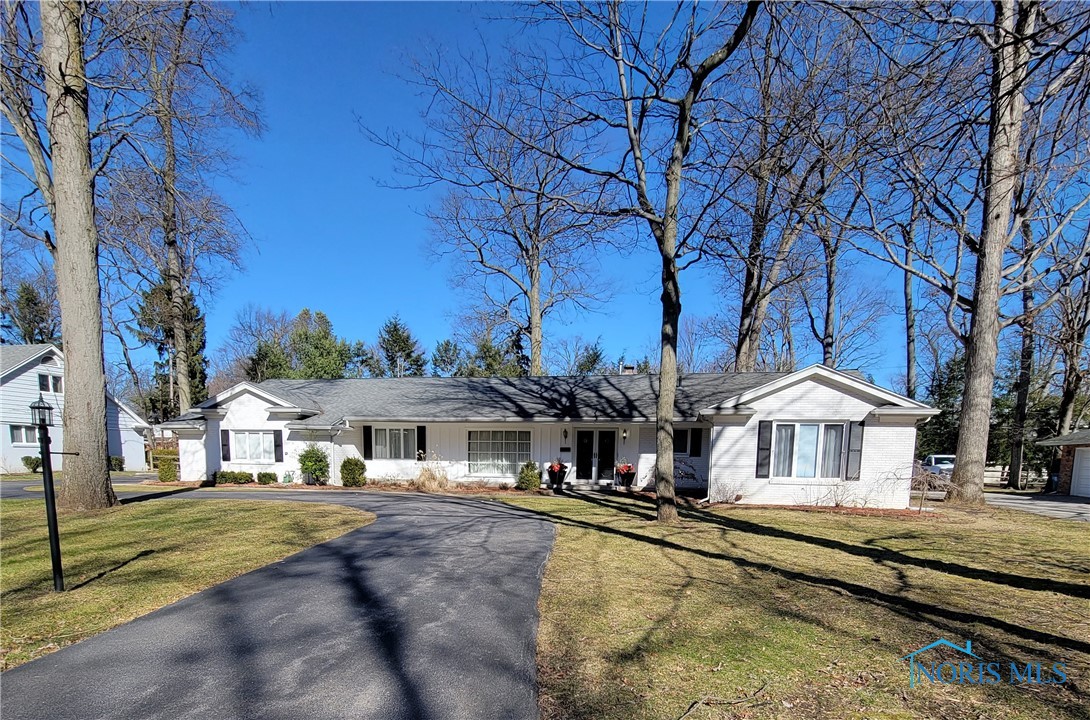 View Real Estate at 3416 Corey Road, Toledo, OH 43615 Unreal Estate