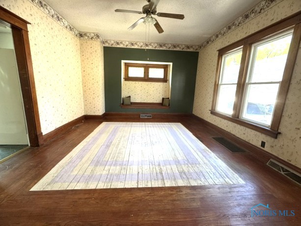 407 Water Street, Woodville, Ohio image 6