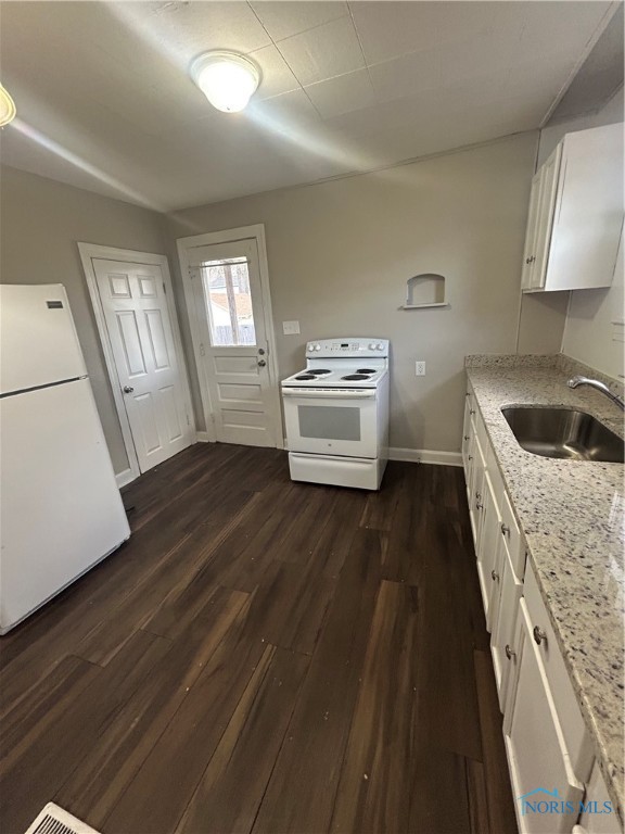 3330 Thelma Drive, Toledo, Ohio image 3