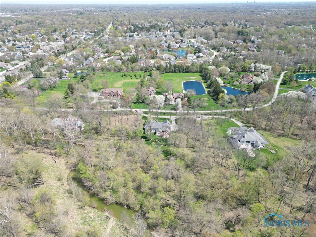 7909 Brint Road, Sylvania, Ohio image 10