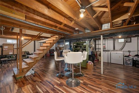 Tiny photo for 930 Scott Street, Maumee, OH 43537 (MLS # 6136646)