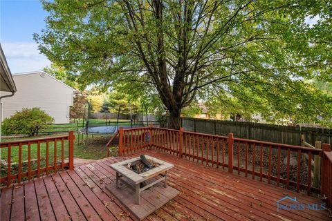 Tiny photo for 930 Scott Street, Maumee, OH 43537 (MLS # 6136646)