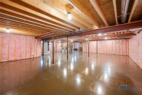 Tiny photo for 902 Pine Valley Drive, Bowling Green, OH 43402 (MLS # 6136960)