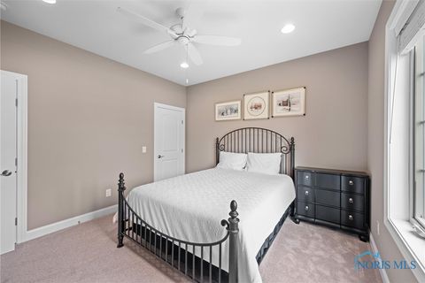 Tiny photo for 902 Pine Valley Drive, Bowling Green, OH 43402 (MLS # 6136960)