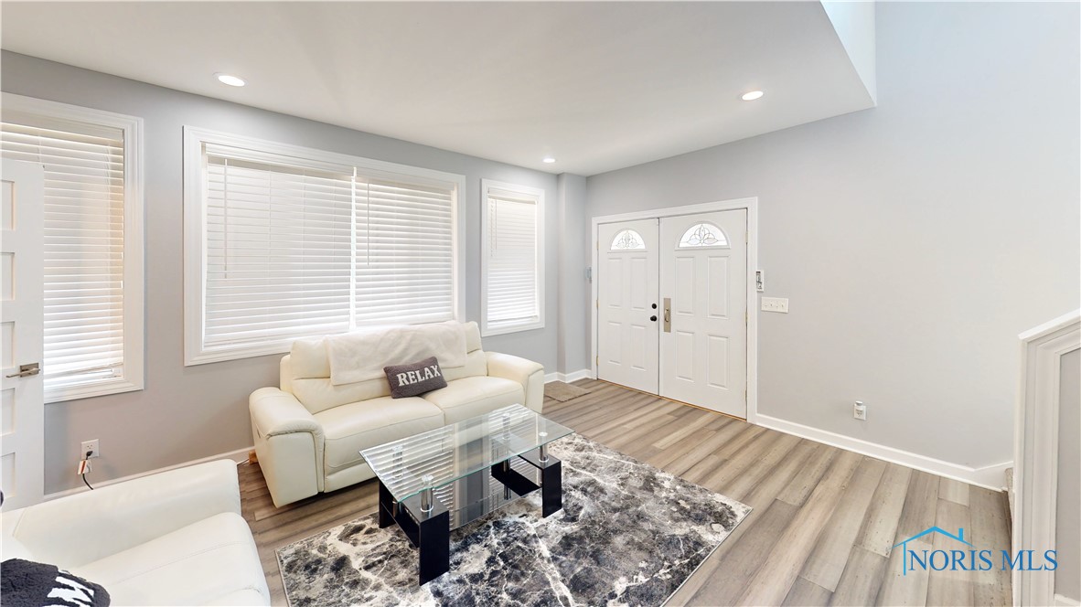 5904 Rega Drive, Toledo, Ohio image 3