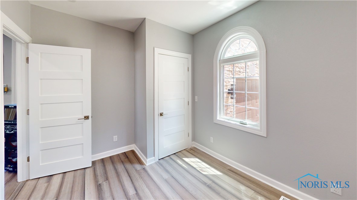 5904 Rega Drive, Toledo, Ohio image 10