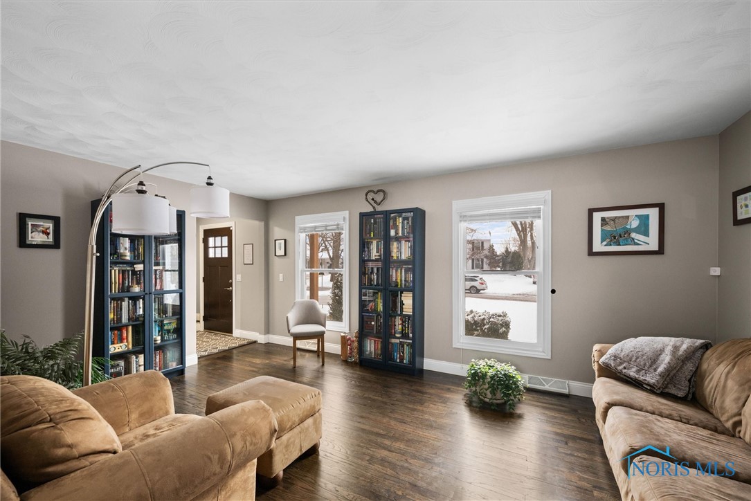 7456 Club Road, Sylvania, Ohio image 10