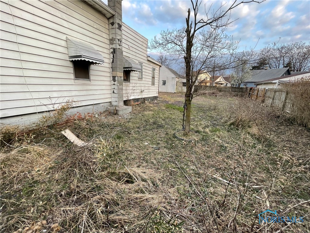 2398 York Street, Toledo, Ohio image 4