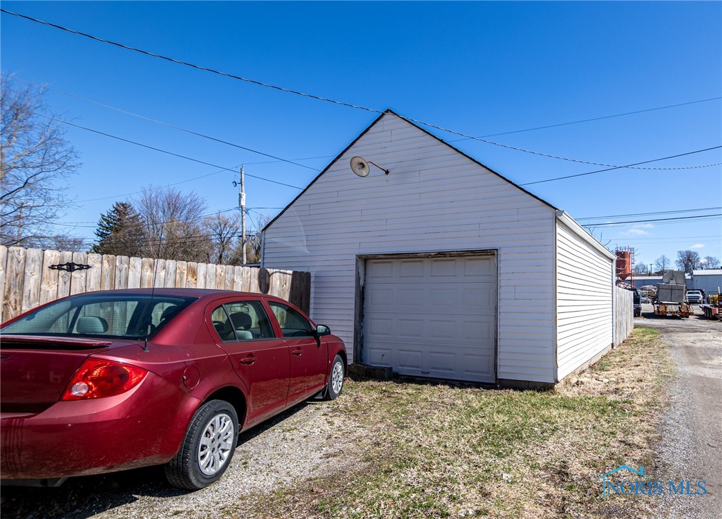 330 N Leighton Street, Kenton, Ohio image 19